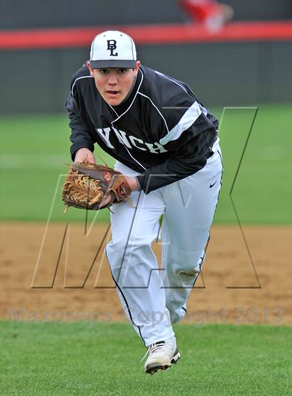 Thumbnail 3 in St. Stephen's Episcopal vs Bishop Lynch (Texas Private School Classic) photogallery.