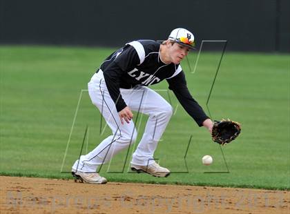 Thumbnail 2 in St. Stephen's Episcopal vs Bishop Lynch (Texas Private School Classic) photogallery.