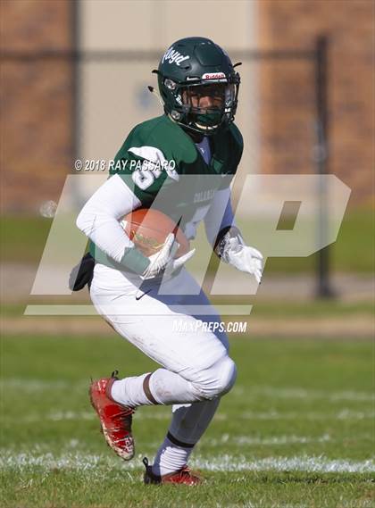 Thumbnail 2 in William Floyd vs. Sachem East - Section XI Class I Semi Finals photogallery.