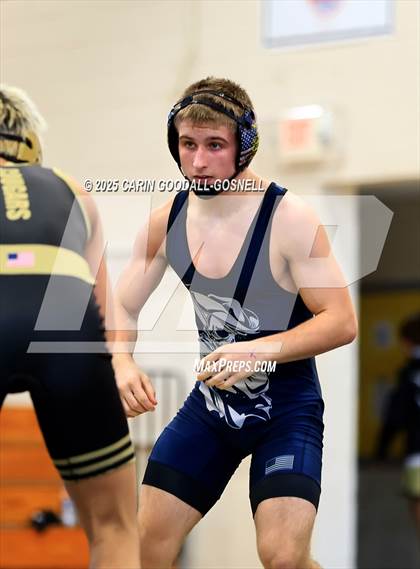 Thumbnail 2 in Croatan vs Swansboro (NCHSAA Round 1) photogallery.