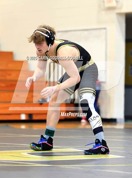 Thumbnail 3 in Croatan vs Swansboro (NCHSAA Round 1) photogallery.
