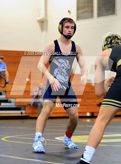 Thumbnail 3 in Croatan vs Swansboro (NCHSAA Round 1) photogallery.