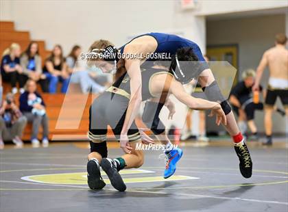 Thumbnail 2 in Croatan vs Swansboro (NCHSAA Round 1) photogallery.