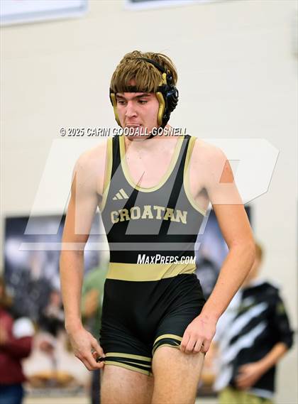 Thumbnail 1 in Croatan vs Swansboro (NCHSAA Round 1) photogallery.