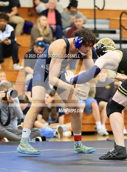 Thumbnail 2 in Croatan vs Swansboro (NCHSAA Round 1) photogallery.