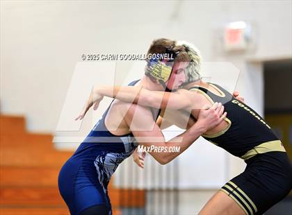 Thumbnail 1 in Croatan vs Swansboro (NCHSAA Round 1) photogallery.