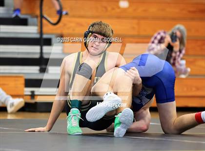 Thumbnail 1 in Croatan vs Swansboro (NCHSAA Round 1) photogallery.
