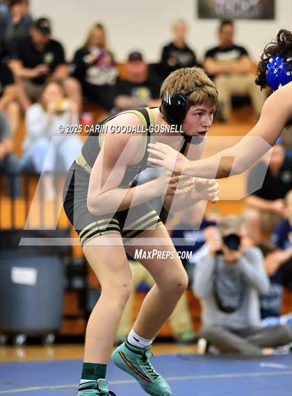 Thumbnail 1 in Croatan vs Swansboro (NCHSAA Round 1) photogallery.