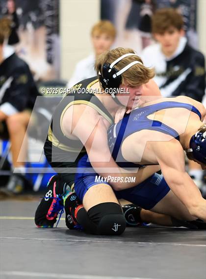 Thumbnail 3 in Croatan vs Swansboro (NCHSAA Round 1) photogallery.