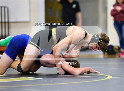 Thumbnail 3 in Croatan vs Swansboro (NCHSAA Round 1) photogallery.