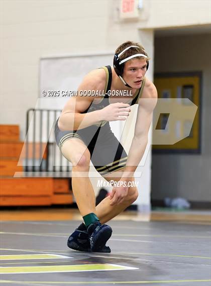 Thumbnail 2 in Croatan vs Swansboro (NCHSAA Round 1) photogallery.