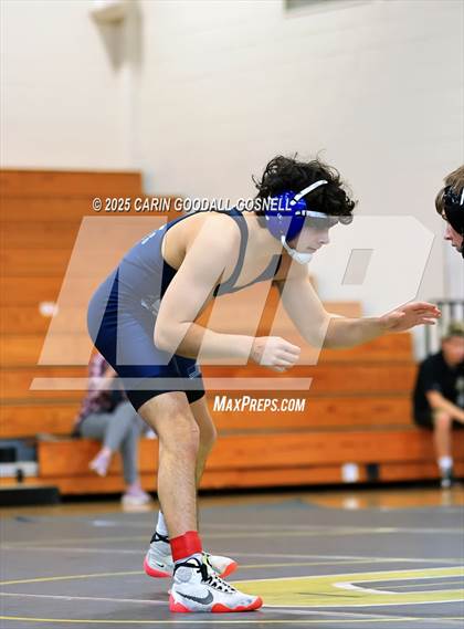 Thumbnail 1 in Croatan vs Swansboro (NCHSAA Round 1) photogallery.