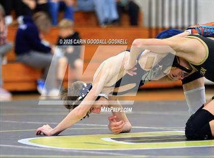 Thumbnail 3 in Croatan vs Swansboro (NCHSAA Round 1) photogallery.