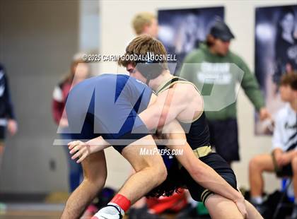 Thumbnail 2 in Croatan vs Swansboro (NCHSAA Round 1) photogallery.