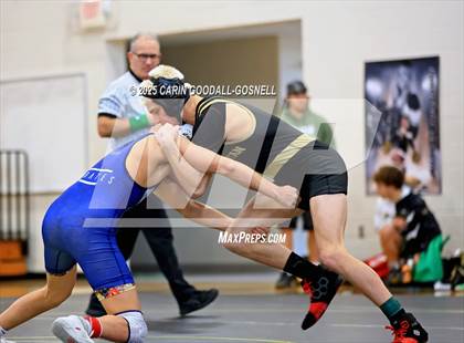 Thumbnail 1 in Croatan vs Swansboro (NCHSAA Round 1) photogallery.