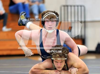Thumbnail 2 in Croatan vs Swansboro (NCHSAA Round 1) photogallery.