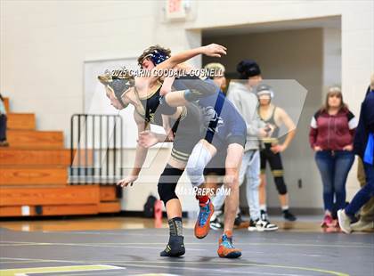 Thumbnail 1 in Croatan vs Swansboro (NCHSAA Round 1) photogallery.