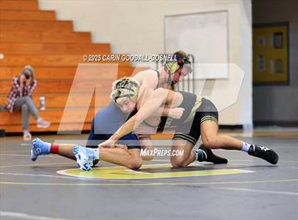 Thumbnail 3 in Croatan vs Swansboro (NCHSAA Round 1) photogallery.
