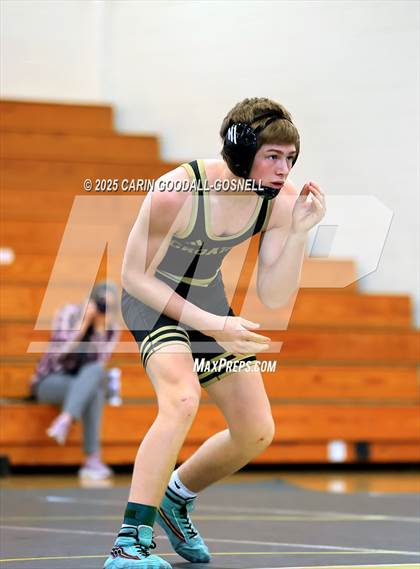 Thumbnail 1 in Croatan vs Swansboro (NCHSAA Round 1) photogallery.