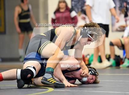 Thumbnail 3 in Croatan vs Swansboro (NCHSAA Round 1) photogallery.