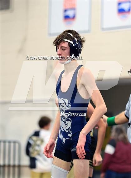 Thumbnail 2 in Croatan vs Swansboro (NCHSAA Round 1) photogallery.