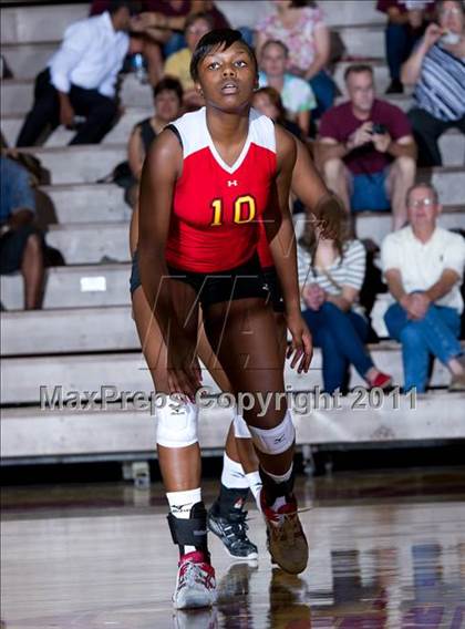 Thumbnail 2 in South Grand Prairie vs. Lewisville photogallery.