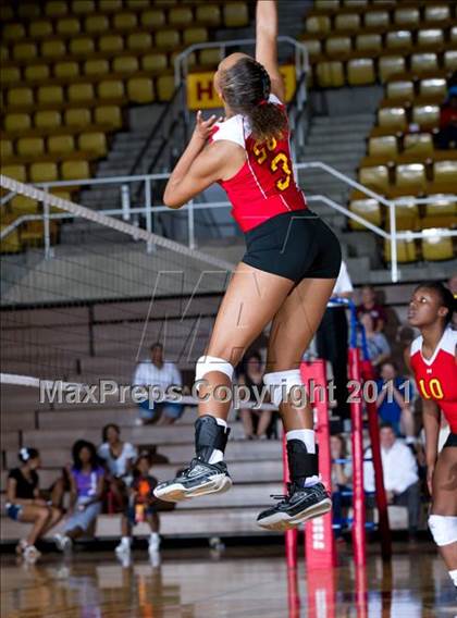 Thumbnail 3 in South Grand Prairie vs. Lewisville photogallery.
