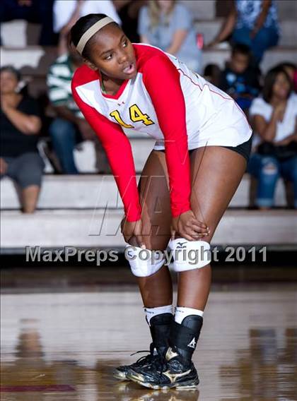 Thumbnail 1 in South Grand Prairie vs. Lewisville photogallery.