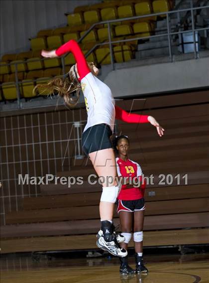 Thumbnail 3 in South Grand Prairie vs. Lewisville photogallery.