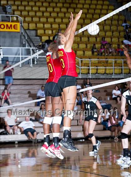 Thumbnail 1 in South Grand Prairie vs. Lewisville photogallery.
