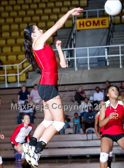 Thumbnail 3 in South Grand Prairie vs. Lewisville photogallery.