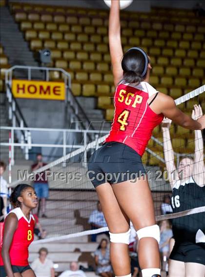 Thumbnail 1 in South Grand Prairie vs. Lewisville photogallery.