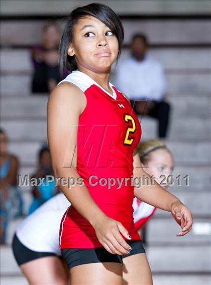 Thumbnail 3 in South Grand Prairie vs. Lewisville photogallery.