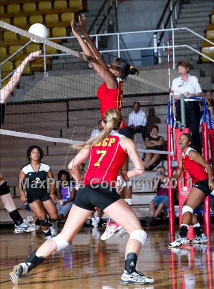 Thumbnail 1 in South Grand Prairie vs. Lewisville photogallery.