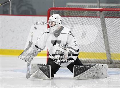 Thumbnail 1 in Northwest Catholic @ Xavier photogallery.