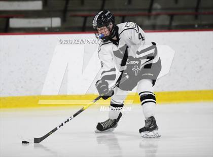 Thumbnail 2 in Northwest Catholic @ Xavier photogallery.