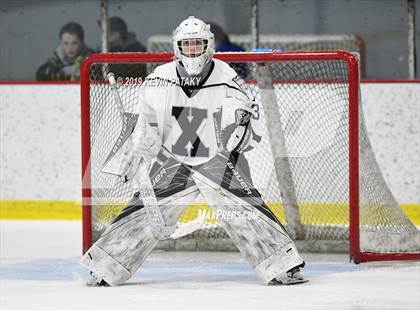 Thumbnail 2 in Northwest Catholic @ Xavier photogallery.