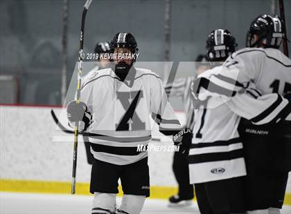 Thumbnail 2 in Northwest Catholic @ Xavier photogallery.