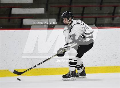 Thumbnail 2 in Northwest Catholic @ Xavier photogallery.