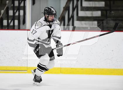 Thumbnail 2 in Northwest Catholic @ Xavier photogallery.