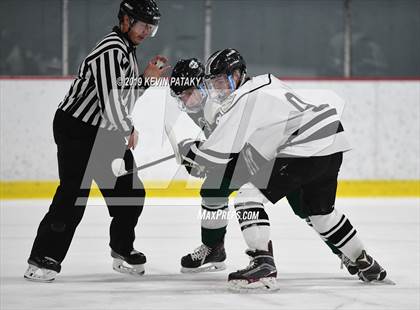 Thumbnail 2 in Northwest Catholic @ Xavier photogallery.