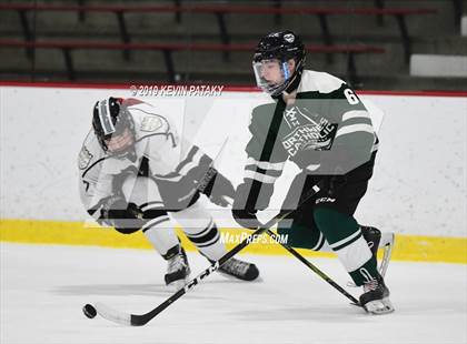 Thumbnail 2 in Northwest Catholic @ Xavier photogallery.