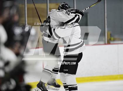 Thumbnail 3 in Northwest Catholic @ Xavier photogallery.