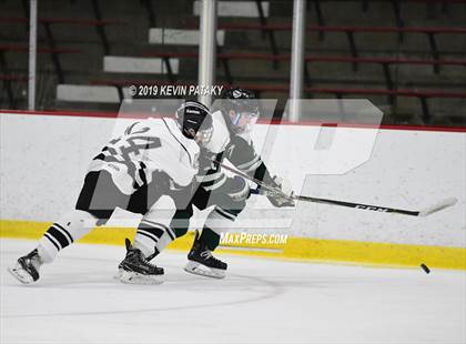 Thumbnail 3 in Northwest Catholic @ Xavier photogallery.