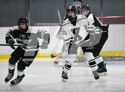Thumbnail 3 in Northwest Catholic @ Xavier photogallery.