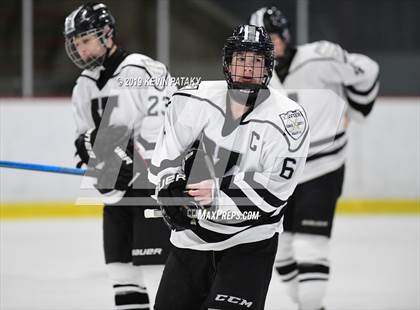 Thumbnail 3 in Northwest Catholic @ Xavier photogallery.