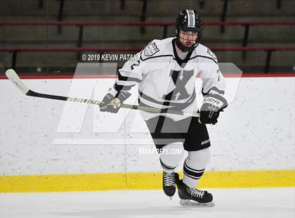 Thumbnail 2 in Northwest Catholic @ Xavier photogallery.