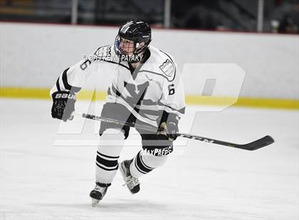 Thumbnail 3 in Northwest Catholic @ Xavier photogallery.