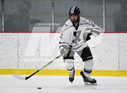 Thumbnail 3 in Northwest Catholic @ Xavier photogallery.