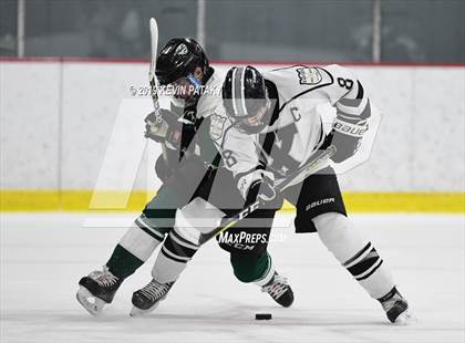 Thumbnail 3 in Northwest Catholic @ Xavier photogallery.